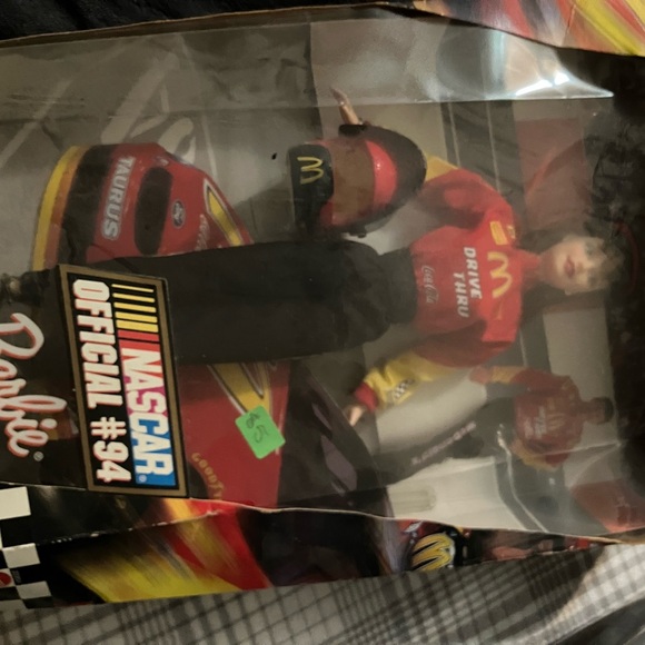 Barbies - Picture 10 of 16